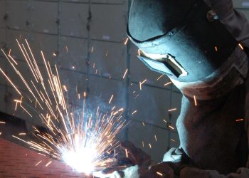 CNI diz que indústria de transformação tem expansão