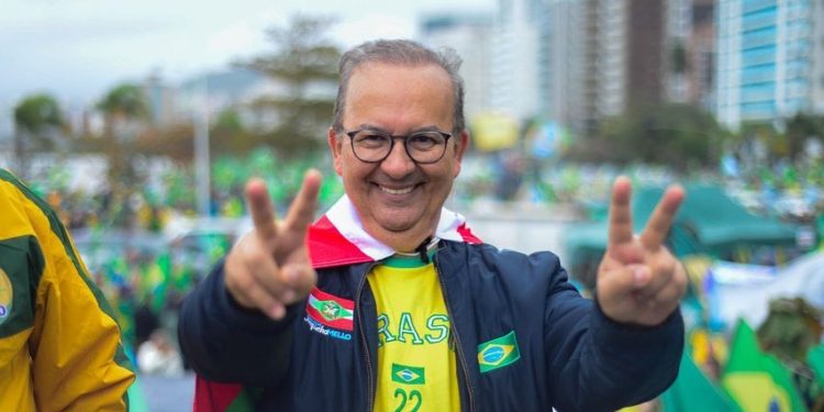 Blumenau recebe Jorginho Mello para entrega de recursos e evento do PL