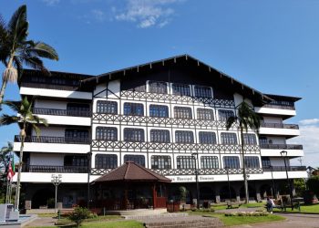 Prefeitura de Blumenau abre processo seletivo para contratação temporária em diversas áreas