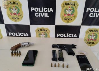 Polícia Civil prende homem em flagrante por posse de arma de fogo de uso restrito em Blumenau