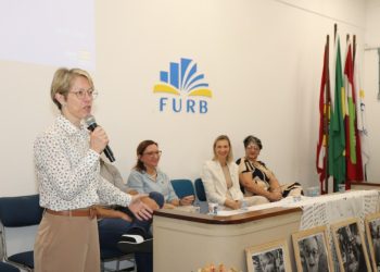 Prefeitura promove evento para debater a alfabetização e a educação em diferentes contextos