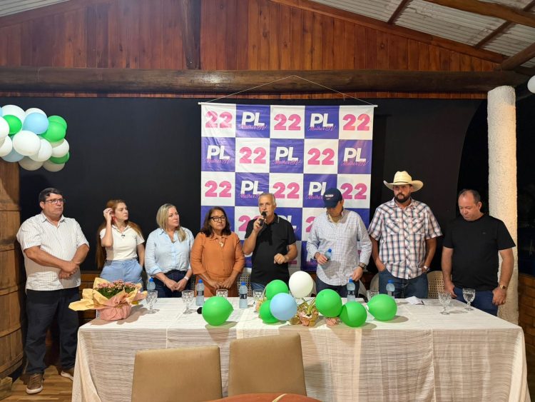 Profª Terezinha fortalece projeto político e se filia ao PL em ato histórico em Balneário Piçarras