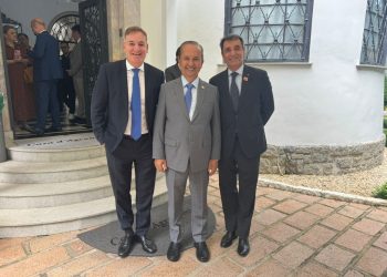 Governador recebe embaixador italiano no Palácio Residencial
