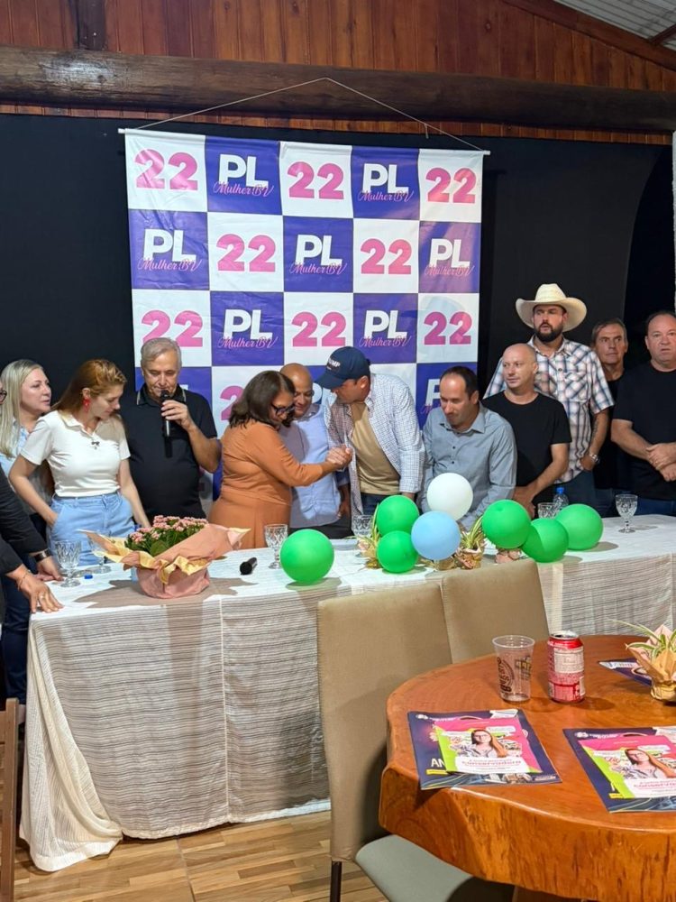Profª Terezinha fortalece projeto político e se filia ao PL em ato histórico em Balneário Piçarras