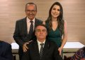 Bolsonaro e Jorginho inclinados por Carol De Toni ao Senado