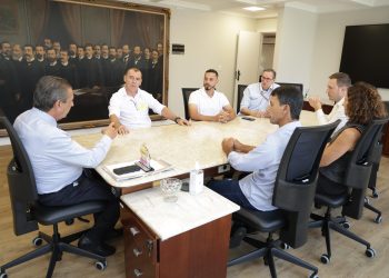 Comitiva do PSD de Ilhota vai a Florianópolis em busca de recursos