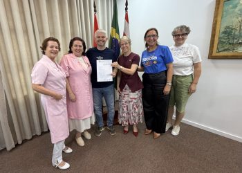 Prefeitura de Blumenau firma parcerias para ampliar ações de educação e saúde nas escolas