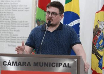 Bruno Cunha anuncia pré-candidatura a deputado estadual
