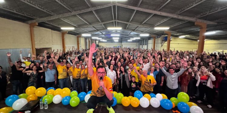 André Moser lota encontro e consolida candidatura à Alesc